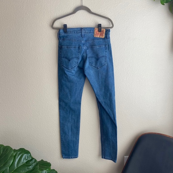 512 Levi’s - Picture 2 of 3